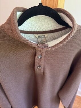 Duluth Trading Co Brown Upright Collar Henley with Cream Sherpa Lining